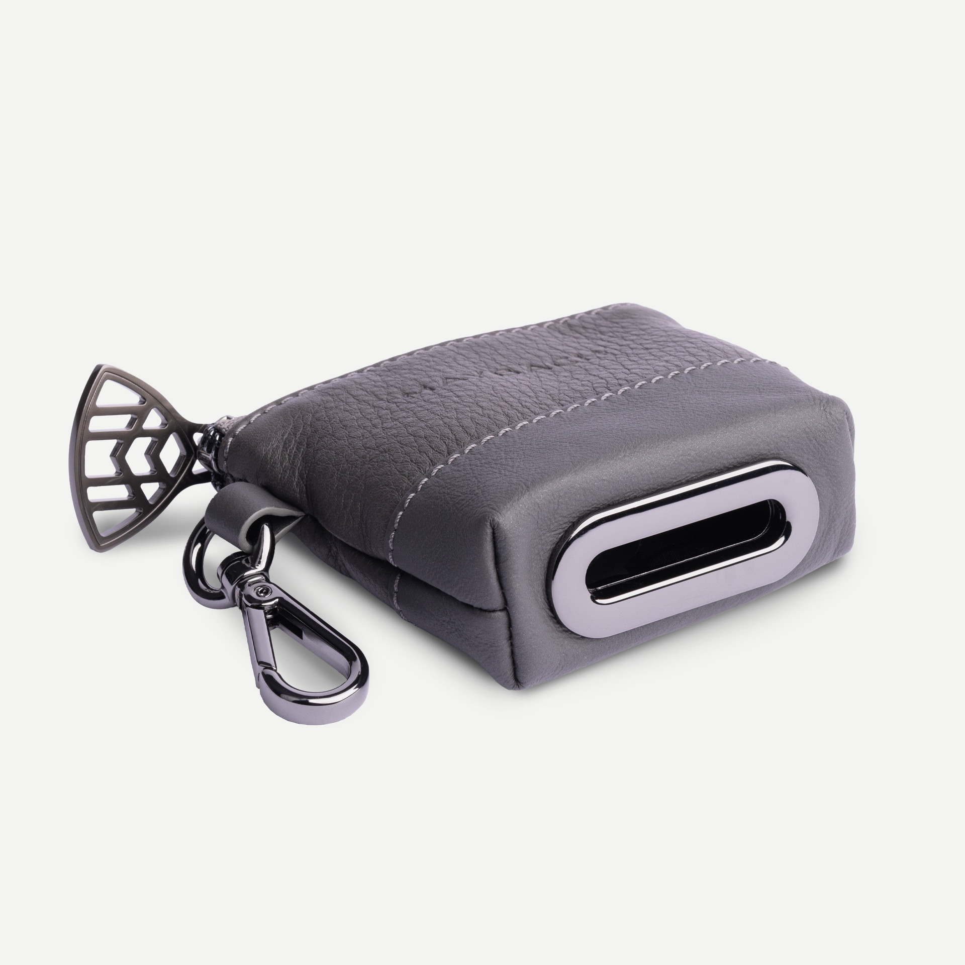 THE POUCH I