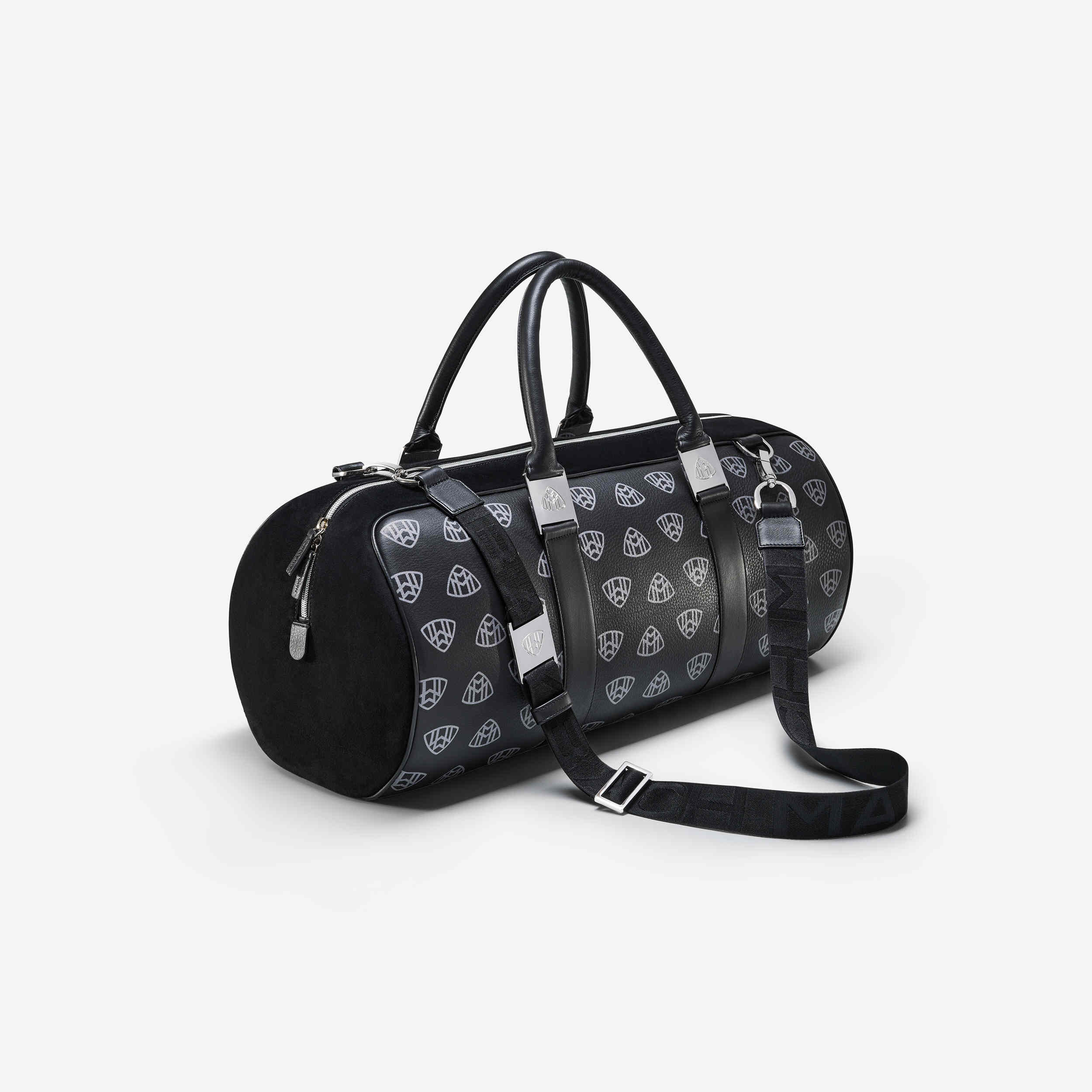 Louis Vuitton black barrel!!!!  Louis vuitton handbags, Vuitton, Barrel bag